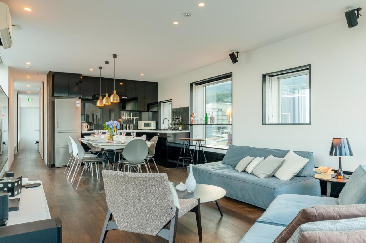 Kira Kira Suites By H2 Life Куттян Экстерьер фото